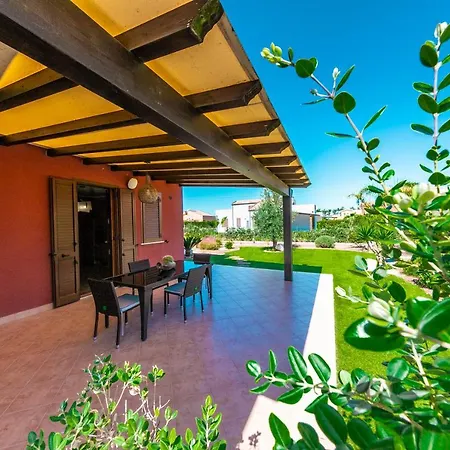 Luxury * Lascari